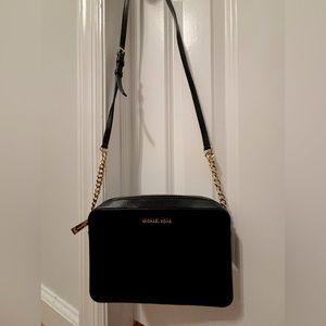 Michael Kors cross body